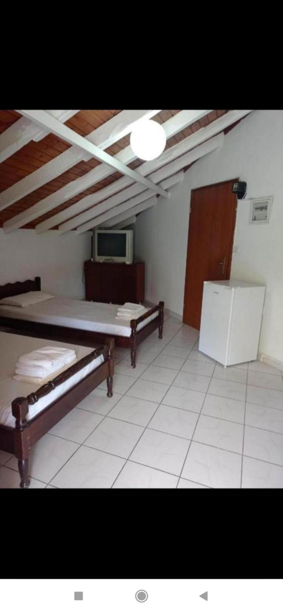 Christos Center Rooms Raches  部屋 写真
